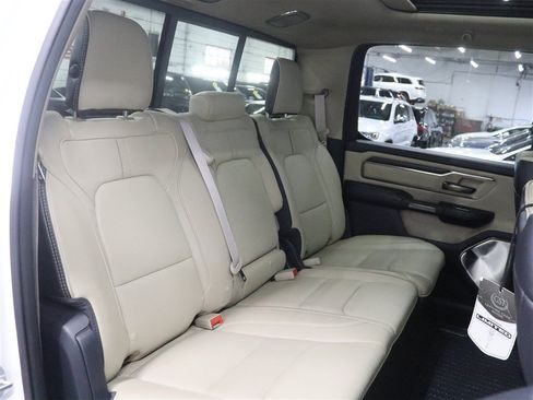 Used 2019 RAM 1500 Limited AWD/4WD image 21