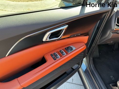 New 2026 Kia Carnival SX Prestige image 11