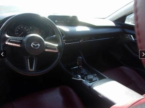 Used 2023 MAZDA MAZDA3 s image 6