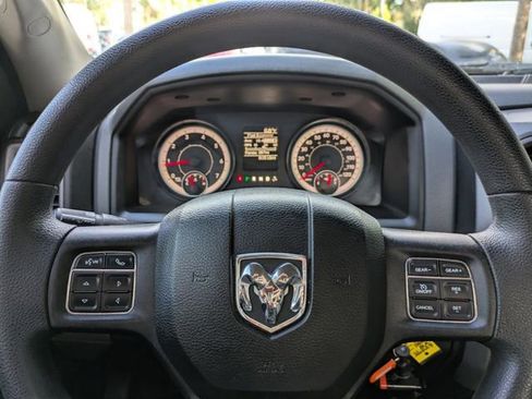 Used 2016 RAM 1500 Tradesman w/ Chrome Appearance Group image 25