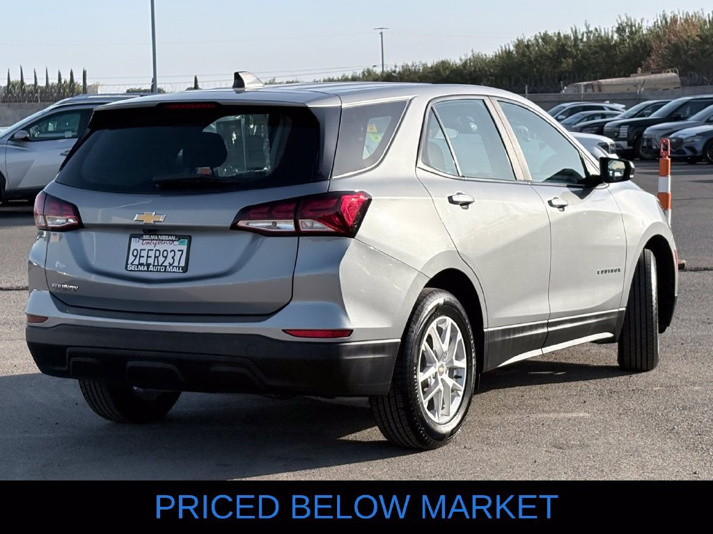 Used 2023 Chevrolet Equinox LS FWD image 5