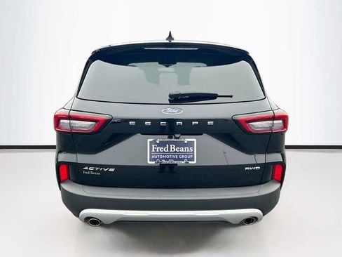Certified 2025 Ford Escape Active AWD/4WD image 7