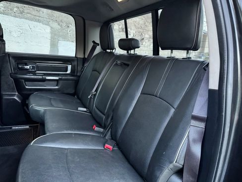 Used 2015 RAM 1500 Limited AWD/4WD image 28