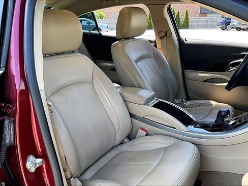Used 2010 Buick LaCrosse CXS w/ Touring Package FWD image 28