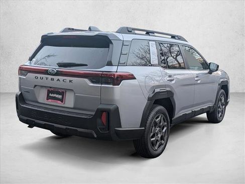 Used 2026 Subaru Outback Premium AWD/4WD image 2