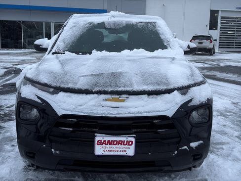 Used 2021 Chevrolet TrailBlazer LS image 3