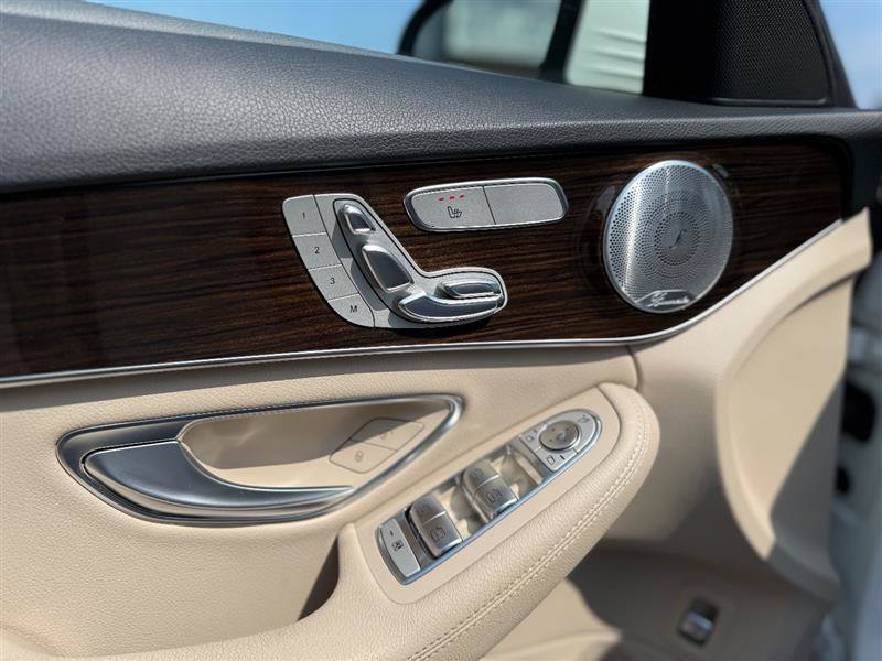 Used 2018 Mercedes-Benz C 300 4MATIC Sedan image 18
