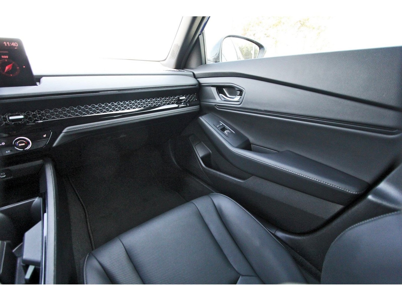 Used 2023 Honda Accord Sport image 11