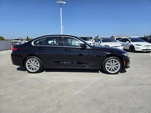 Used 2024 BMW 330i xDrive Sedan w/ Convenience Package AWD/4WD image 2