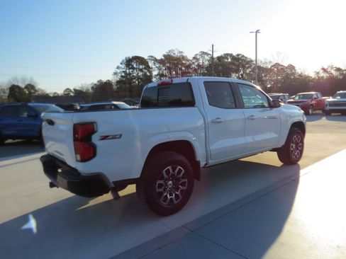 Used 2026 Chevrolet Colorado Z71 image 6
