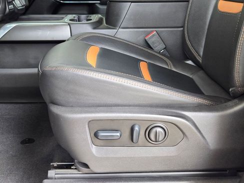 Used 2023 GMC Sierra 2500 AT4 w/ AT4 Premium Plus Package image 14