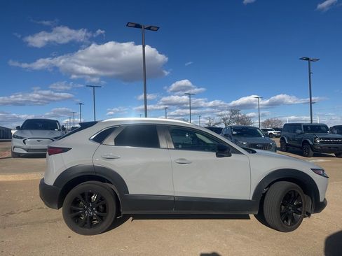 Used 2025 MAZDA CX-30 AWD 2.5 S w/ Select Sport Pkg image 3