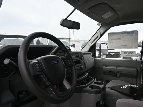 New 2025 Ford E-350 and Econoline 350 Super Duty w/ Power Equipment Group RWD image 21