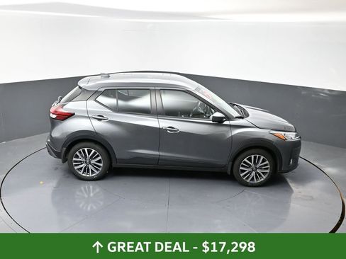 Used 2024 Nissan Kicks SV image 43