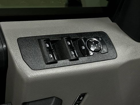 Used 2019 Ford F150 XL w/ Equipment Group 101A Mid image 16