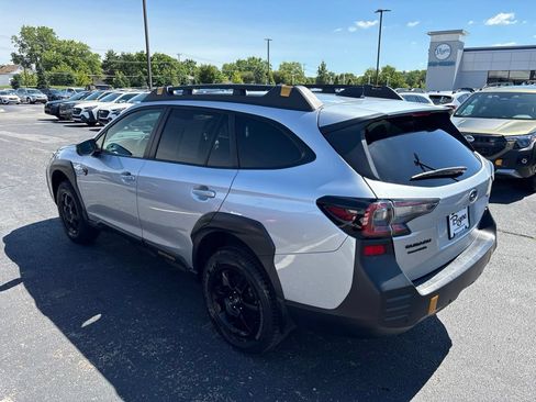 Used 2024 Subaru Outback Wilderness AWD/4WD image 5