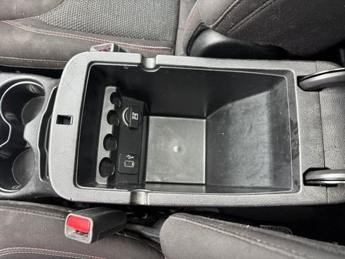 Used 2017 Jeep Cherokee 75th Anniversary image 27