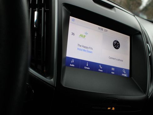 Used 2020 Ford Edge SE image 30