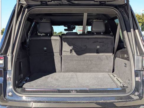 New 2025 Jeep Grand Wagoneer L Series II Obsidian w/ Quick Order Packagew 28T AWD/4WD image 30
