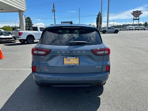 Certified 2023 Ford Escape ST-Line w/ Tech Pack #1 AWD/4WD image 3