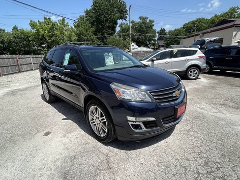 Used 2015 Chevrolet Traverse LT w/ Traveler's Package FWD image 15