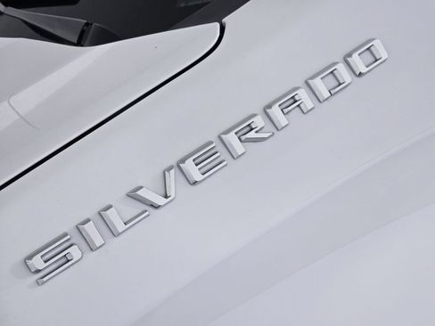 New 2026 Chevrolet Silverado 1500 LT w/ Texas Edition Plus RWD image 12