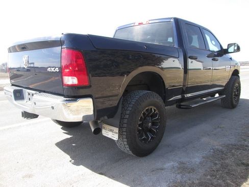 Used 2017 RAM 2500 Tradesman w/ Chrome Appearance Group AWD/4WD image 8