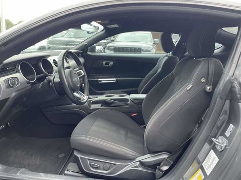 Used 2022 Ford Mustang GT w/ Equipment Group 301A RWD image 20