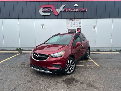 Used 2021 Buick Encore Preferred FWD image 1