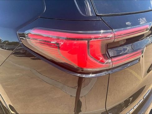 Used 2025 GMC Acadia Denali w/ LPO, Floor Liner Package AWD/4WD image 23