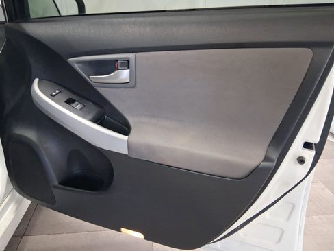 Used 2012 Toyota Prius Two image 15