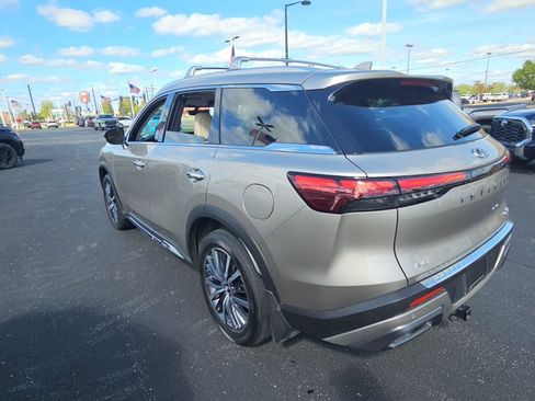 Used 2023 INFINITI QX60 Sensory w/ Vision Package AWD/4WD image 5