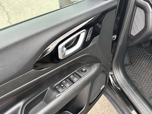 Used 2022 Jeep Compass Trailhawk w/ Trailhawk Elite Group image 15