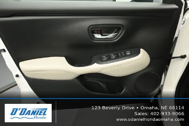 Used 2025 Honda HR-V EX-L image 23