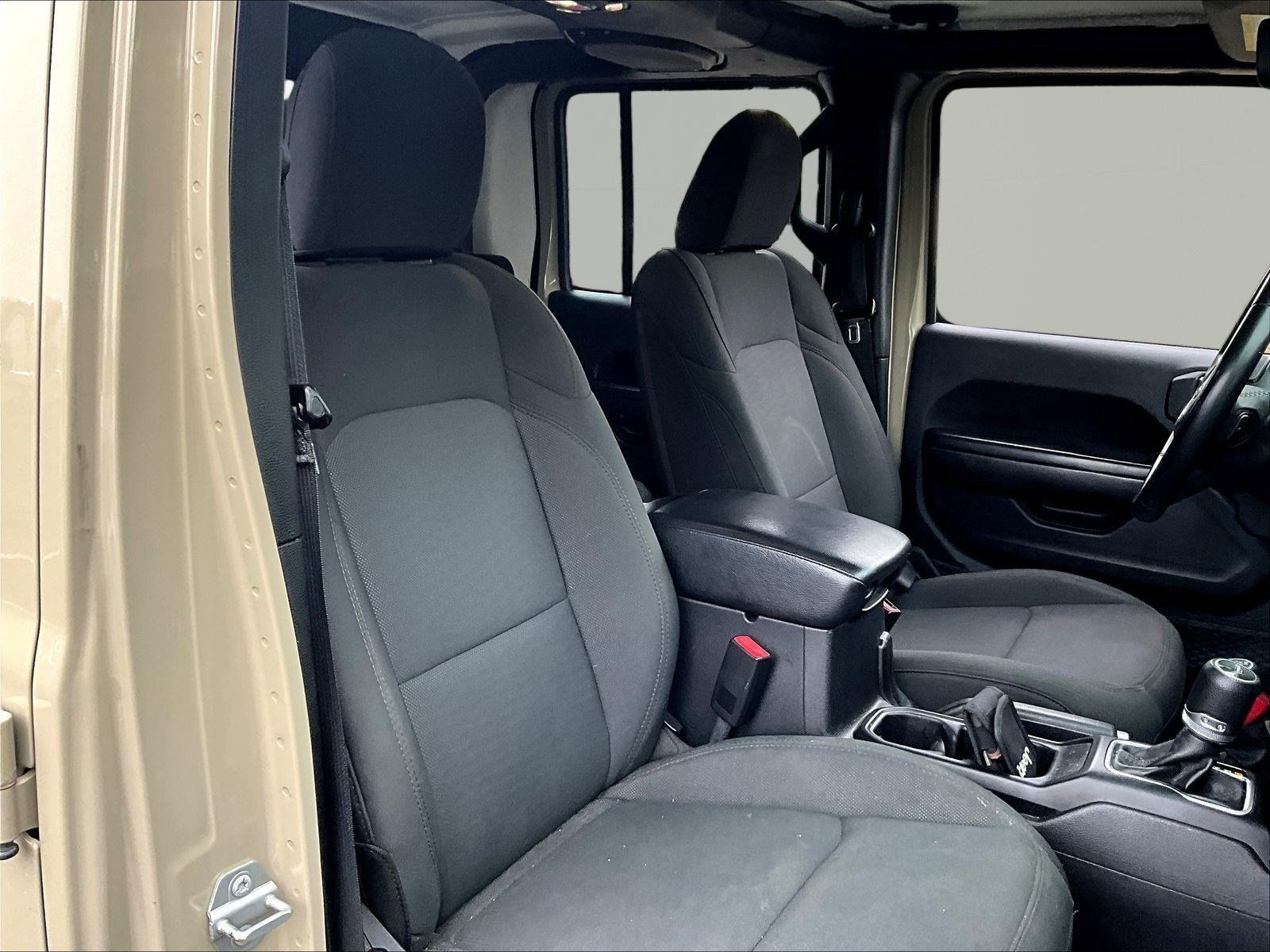 Used 2020 Jeep Gladiator Sport w/ Quick Order Package 24S AWD/4WD image 29