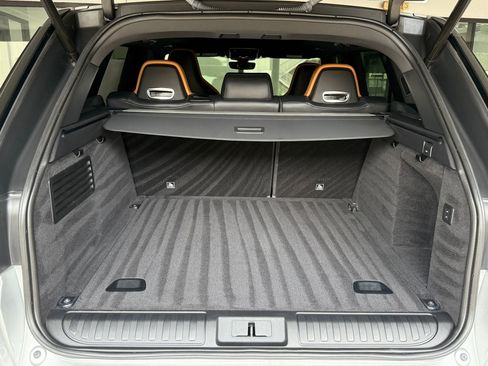Used 2019 Land Rover Range Rover Sport SVR image 30
