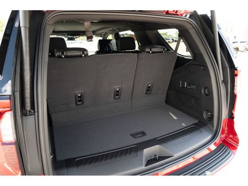 New 2026 GMC Yukon Elevation image 35