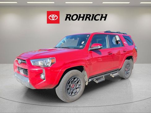Used 2022 Toyota 4Runner TRD Off-Road Premium image 1