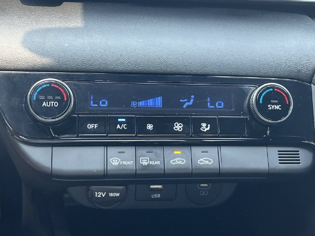 Certified 2025 Hyundai Elantra Sport FWD image 19
