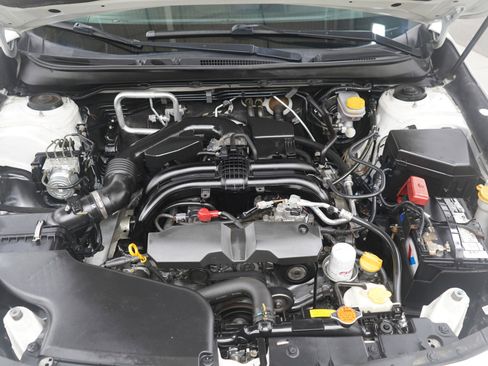 Used 2017 Subaru Outback 2.5i Touring w/ Popular Package #5A image 32