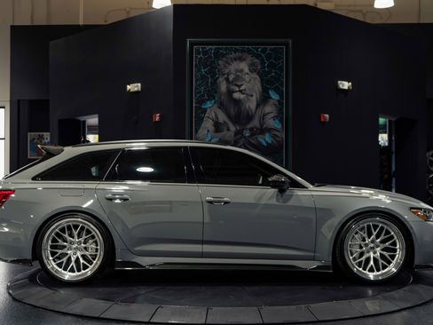 Used 2022 Audi RS 6 image 25