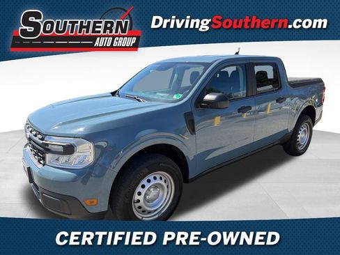 Used 2023 Ford Maverick XL image 1