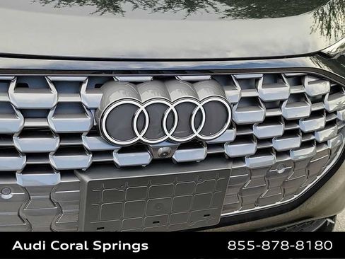 Certified 2025 Audi Q5 Premium w/ Convenience Package AWD/4WD image 15