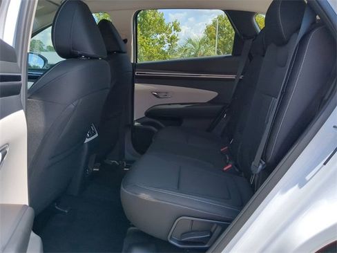 Used 2023 Hyundai Tucson SEL image 14