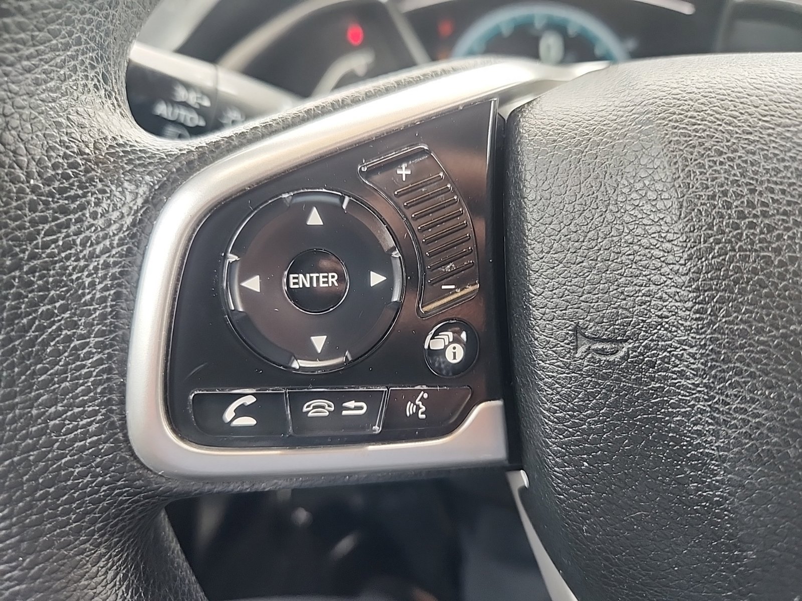 Used 2017 Honda Civic EX image 17