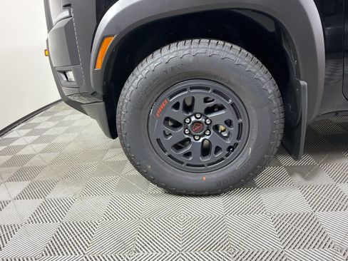New 2026 Nissan Frontier Pro-X w/ Tow Package RWD image 10