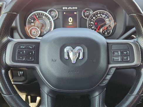 Used 2021 RAM 5500 Tradesman w/ Chrome Appearance Group image 19