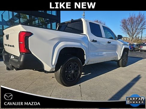Used 2024 Toyota Tacoma SR image 3
