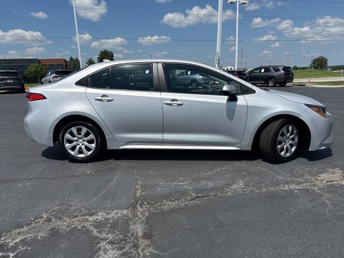 Used 2024 Toyota Corolla LE FWD image 10
