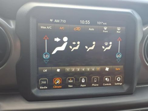 Used 2023 Jeep Wrangler Unlimited Sport AWD/4WD image 22